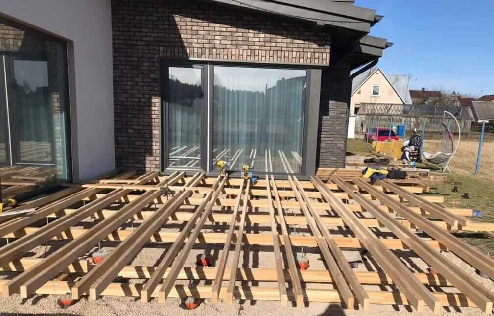 alyva terasos karkasui