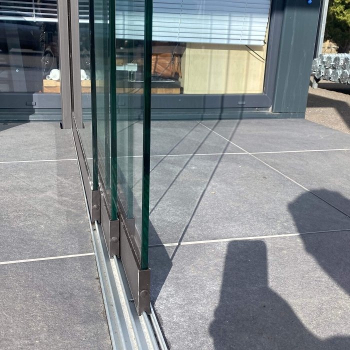 Ruda berėmė stumdoma stiklinimo sistema 3