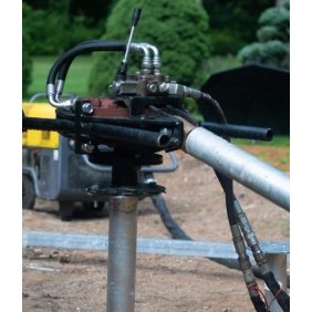 Įrangos NUOMA didelių sraigtinių pamatų montavimui