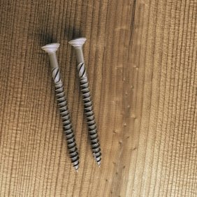 Konstrukciniai medsraigčiai lauko